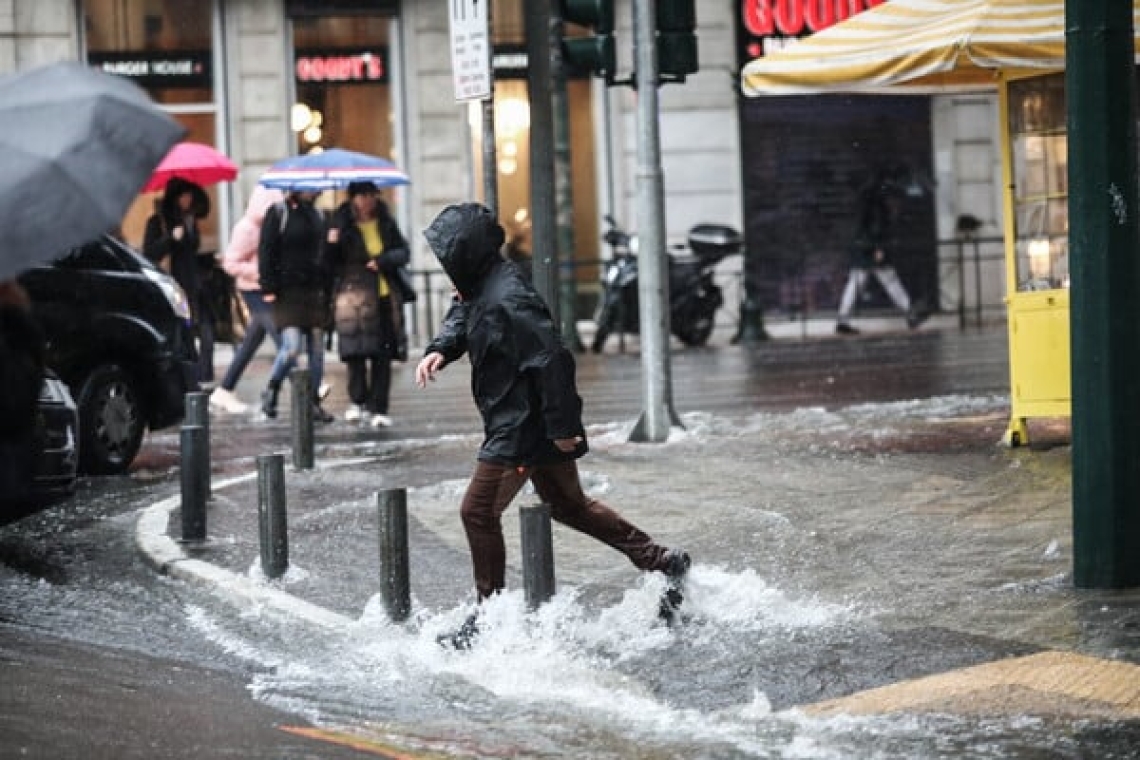 Αστατος καιρός με βροχές και καταιγίδες στην Ελλάδα